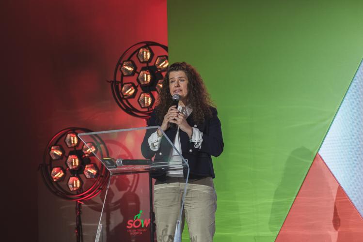 Iwona Lis, prezes Fundacji ForAni