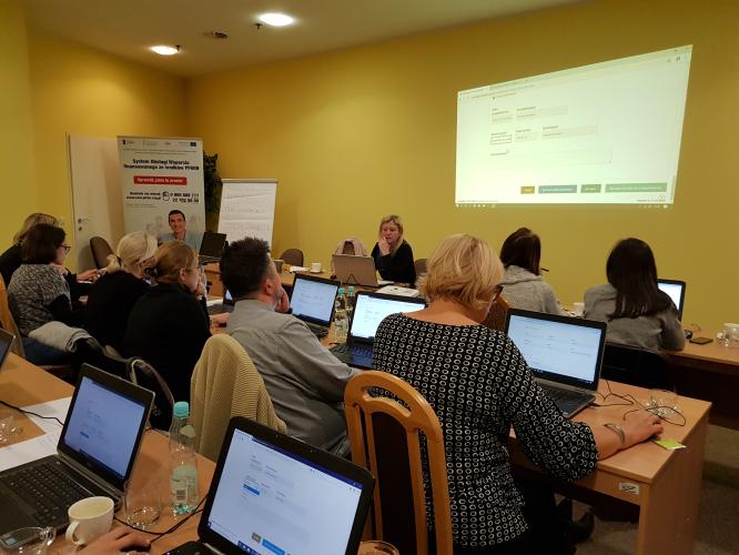 2019.11.27 uczestnicy i prowadzący